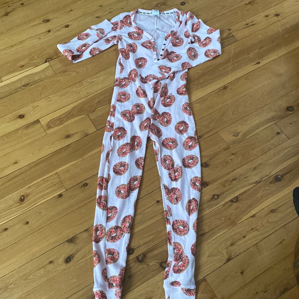 Pink by Victoria’s Secret sleepwear